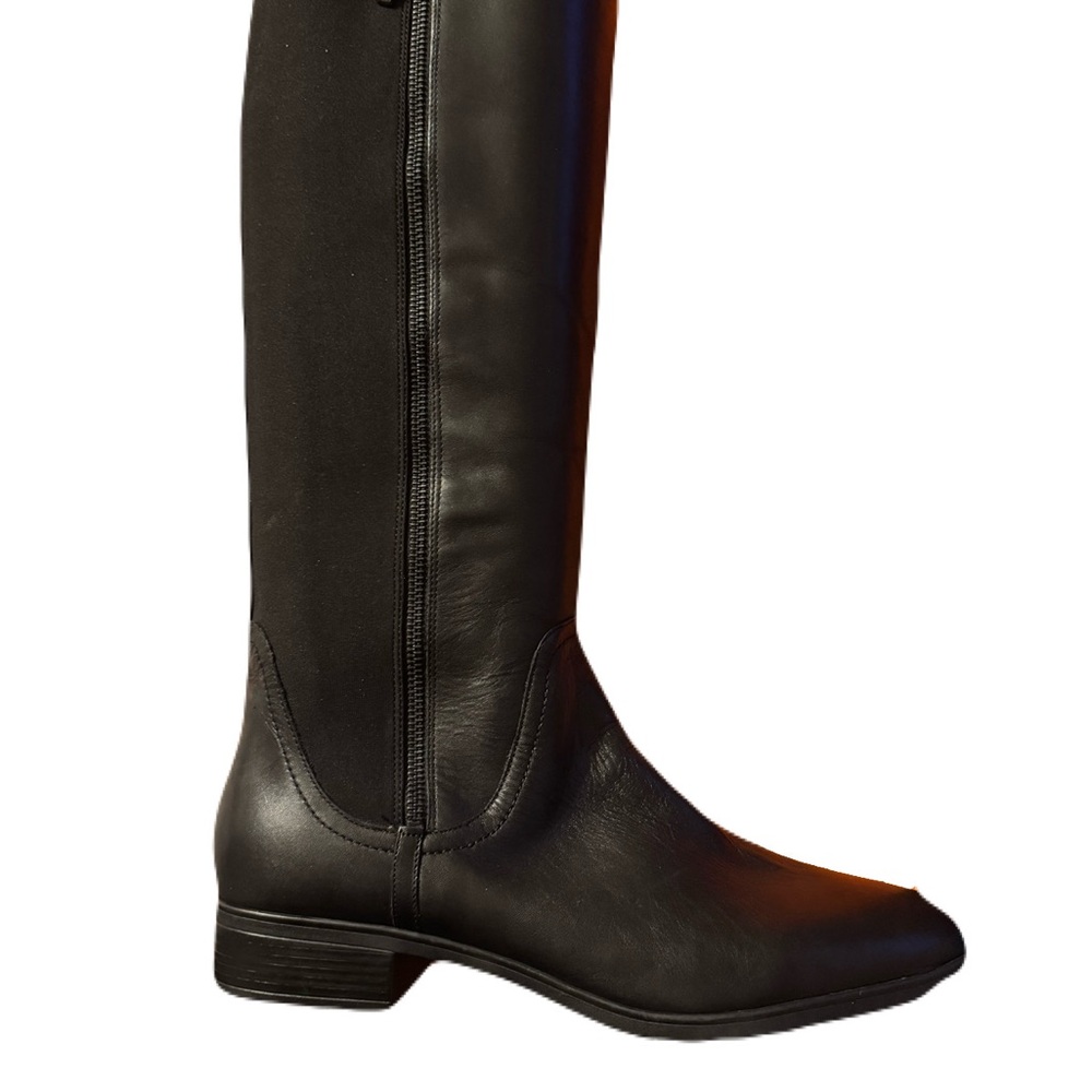 Easy Spirit Black Winter Leather Boots with Elastic Panels